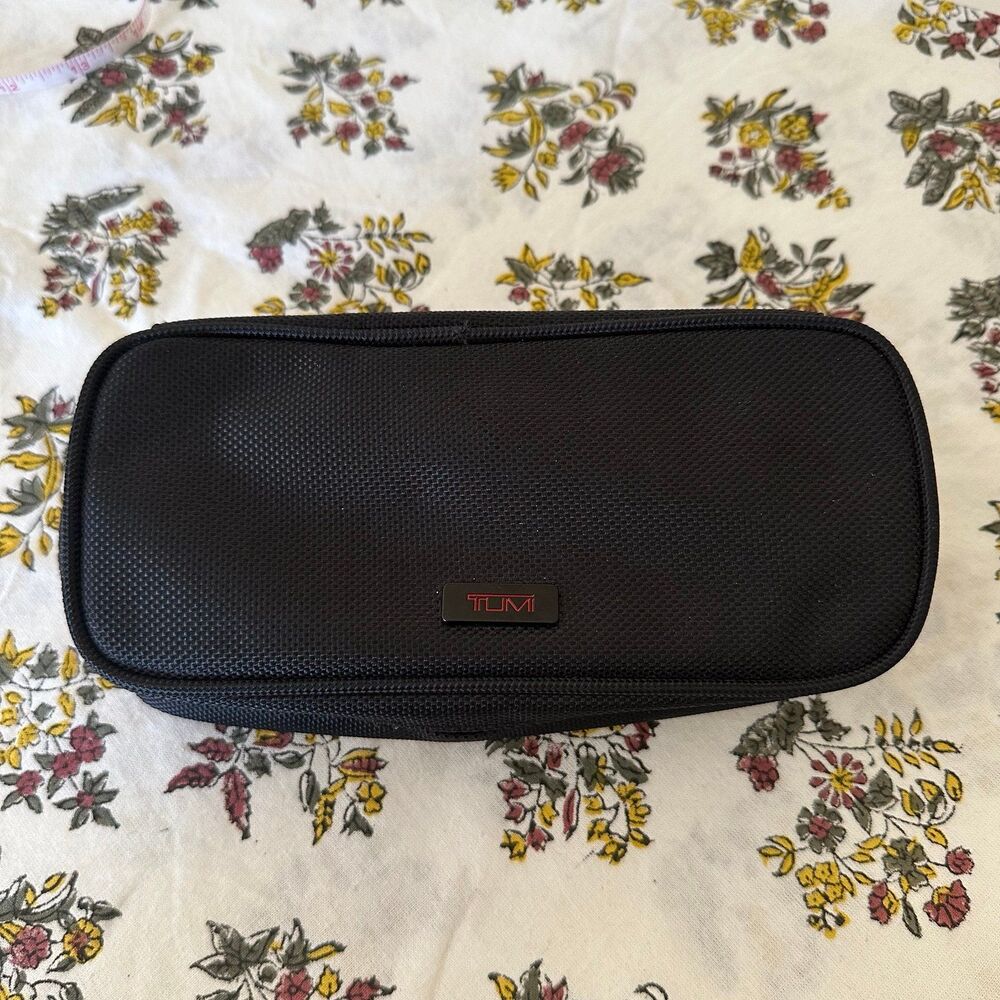 TUMI Avianca Black Nylon Cosmetic Bag Zip Around Travel Pouch